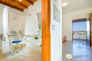 Kreta Eria Resort Badkamer