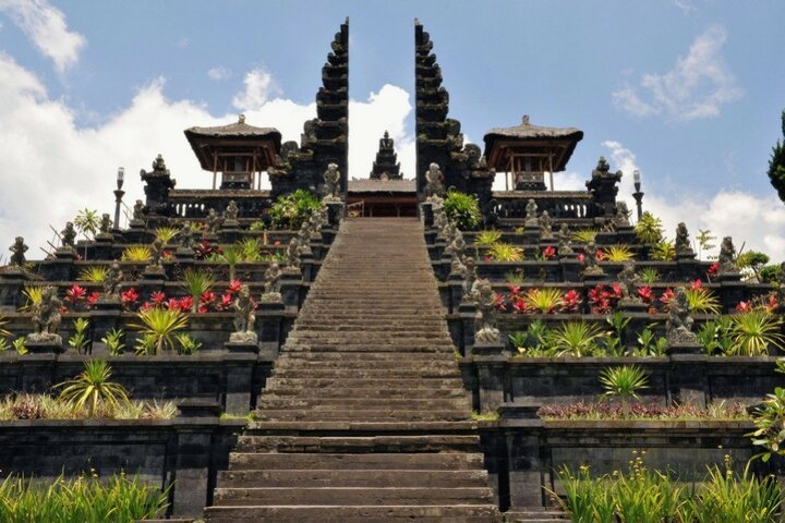 IndonesiÃ« - Besakih - Vakanties voor mensen met een lichamelijke beperking