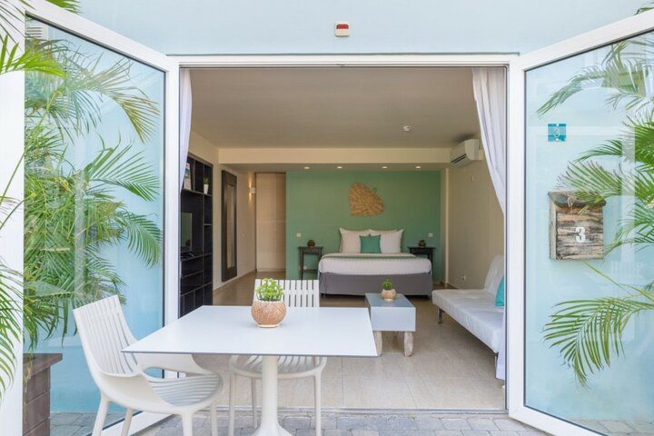 Curacao Dolphin Suites terras