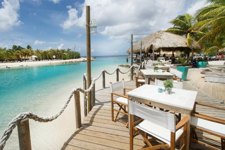 Curacao ontbijtlocatie hemingway