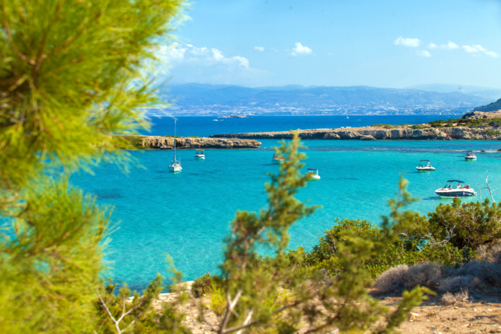 Cyprus Blue Lagoon Akamas - Mundorado begeleide vakanties voor mensen met een lichamelijk beperking