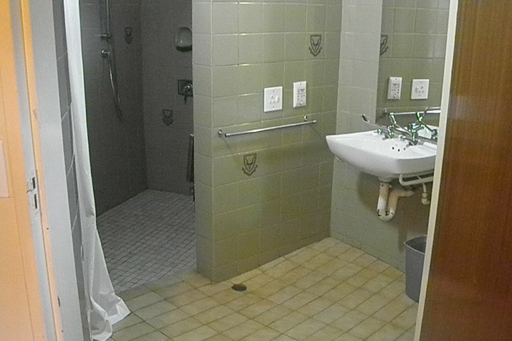 Zuid-Afrika - Voorbeeld aangepaste badkamer Kruger Park - MundoRadoReizen begeleide vakanties voor mensen met een beperking